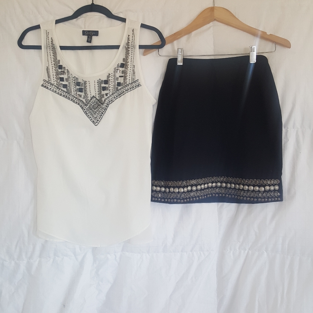 Jessica Simpson Two piece Top and Skirt.  Sz M